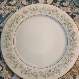 NORITAKE Savannah vintage china.